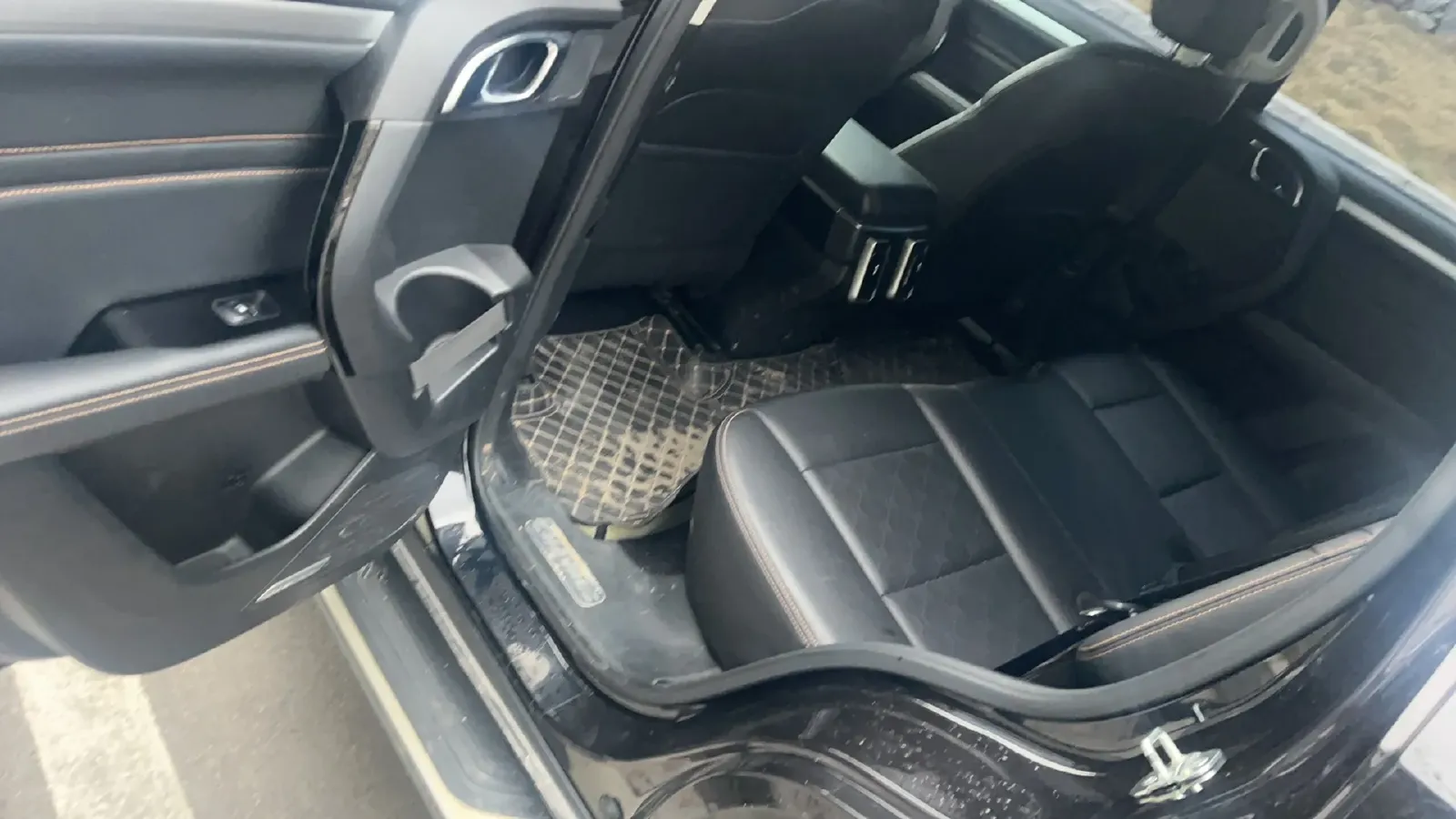 2021 Haval Dargo 1.5T 169HP L4 7DCT,autocango,china used car exporter,china ev exporter,chinese used car exporter,chinese used ev exporter