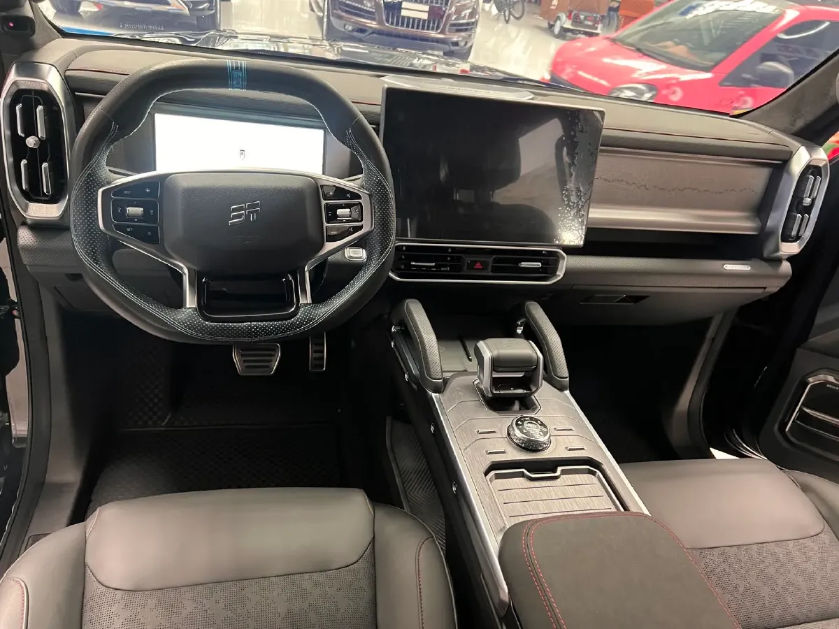 2023 Jetour Traveller 2.0T 254HP L4 7DCT,autocango,china used car exporter,china ev exporter,chinese used car exporter,chinese used ev exporter