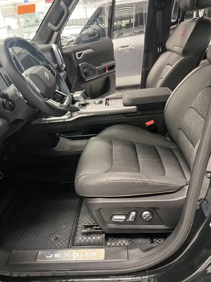 2023 Jetour Traveller 2.0T 254HP L4 7DCT,autocango,china used car exporter,china ev exporter,chinese used car exporter,chinese used ev exporter