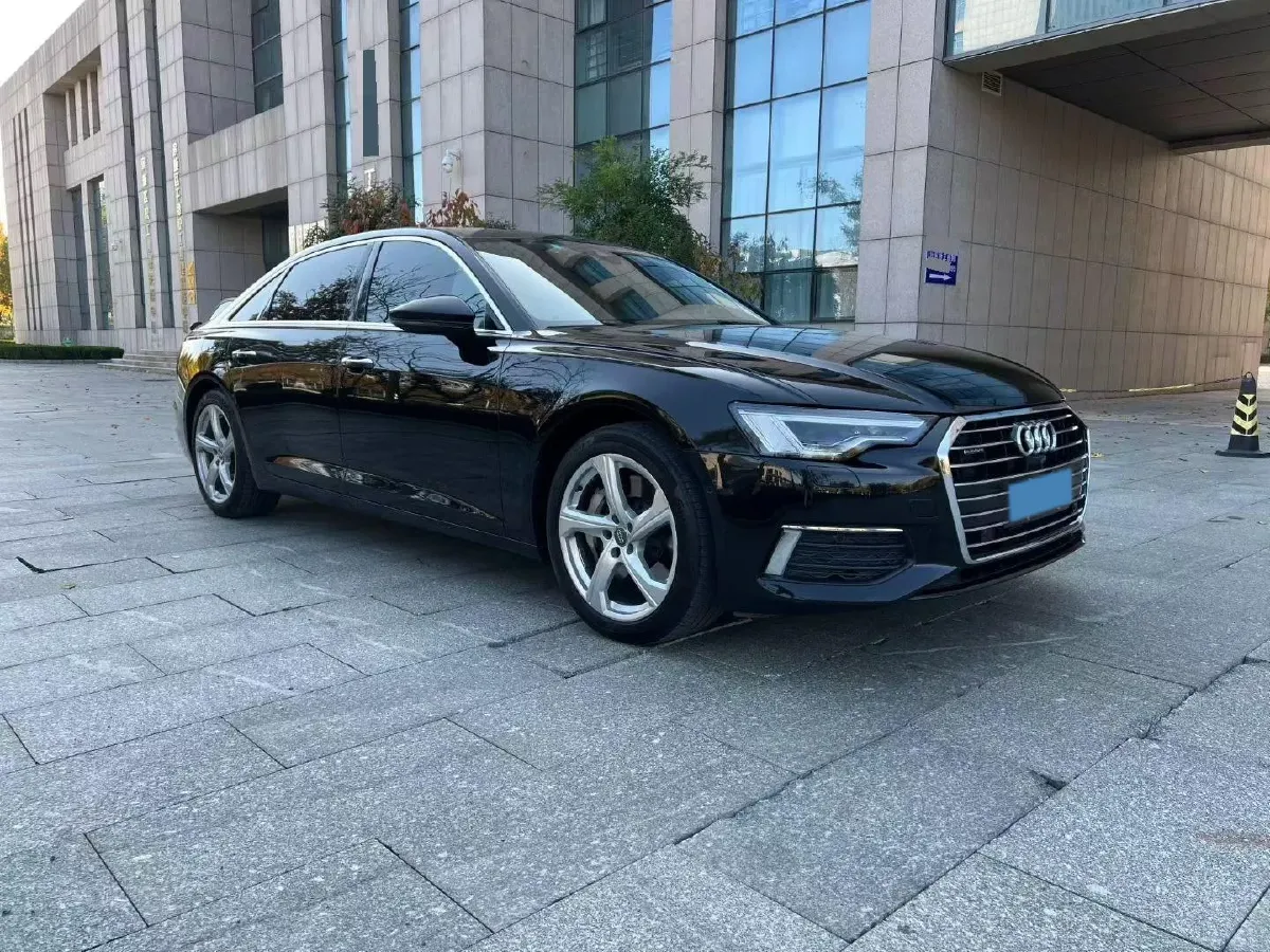 2020 Audi A6L 3.0T 340HP V6 7DCT,autocango,china used car exporter,china ev exporter,chinese used car exporter,chinese used ev exporter