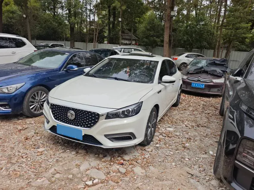 2019 MAXUS XinTu V80 2.5T 136HP L4 6AMT,autocango,china used car exporter,china ev exporter,chinese used car exporter,chinese used ev exporter