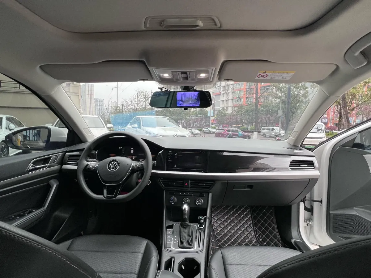2021 Volkswagen Lavida 1.5L 113HP L4 6AT,autocango,china used car exporter,china ev exporter,chinese used car exporter,chinese used ev exporter