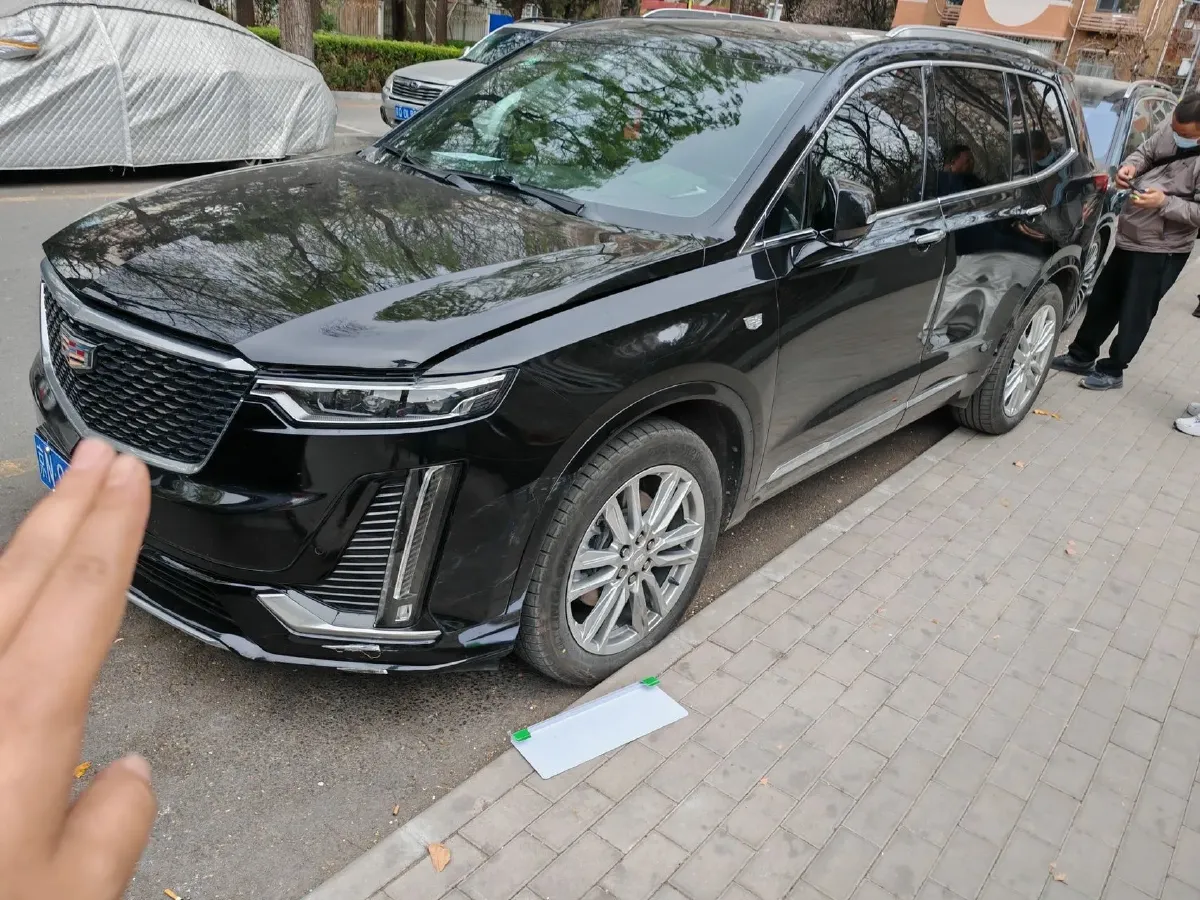 2021 Cadillac XT6 2.0T 237HP L4 9AT,autocango,china used car exporter,china ev exporter,chinese used car exporter,chinese used ev exporter
