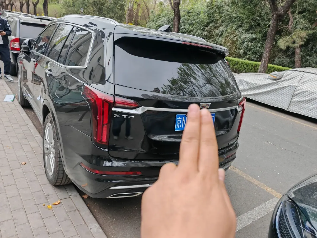 2021 Cadillac XT6 2.0T 237HP L4 9AT,autocango,china used car exporter,china ev exporter,chinese used car exporter,chinese used ev exporter
