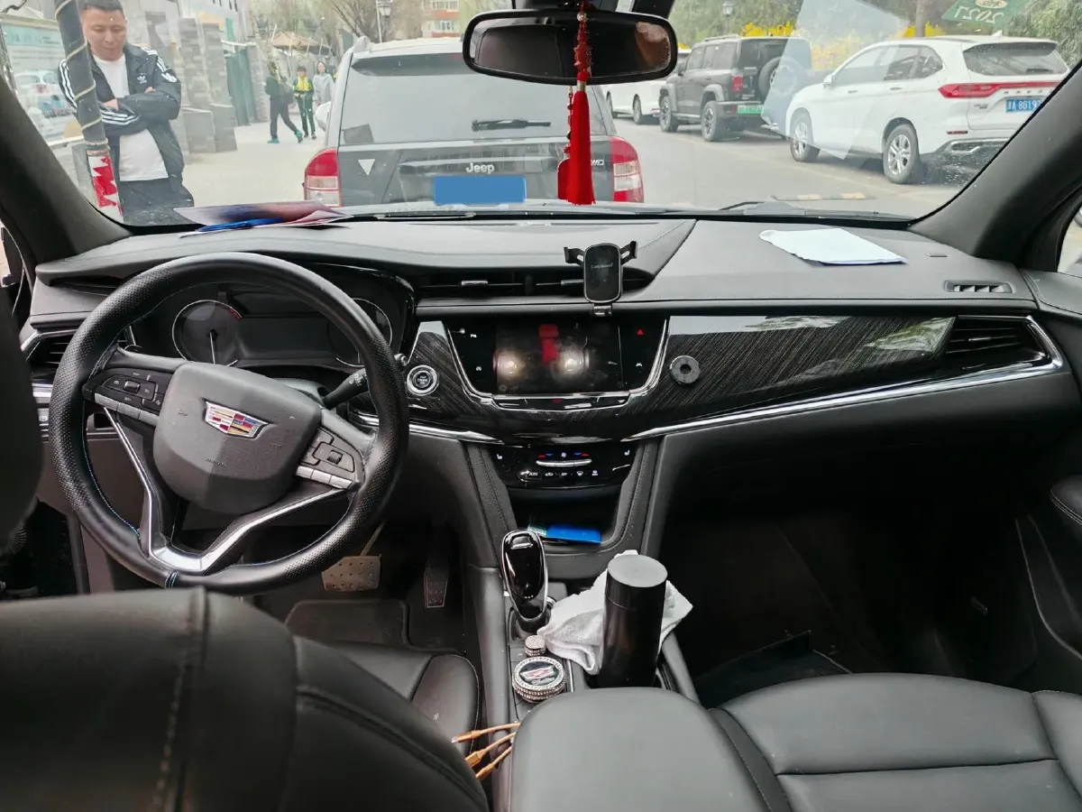 2021 Cadillac XT6 2.0T 237HP L4 9AT,autocango,china used car exporter,china ev exporter,chinese used car exporter,chinese used ev exporter