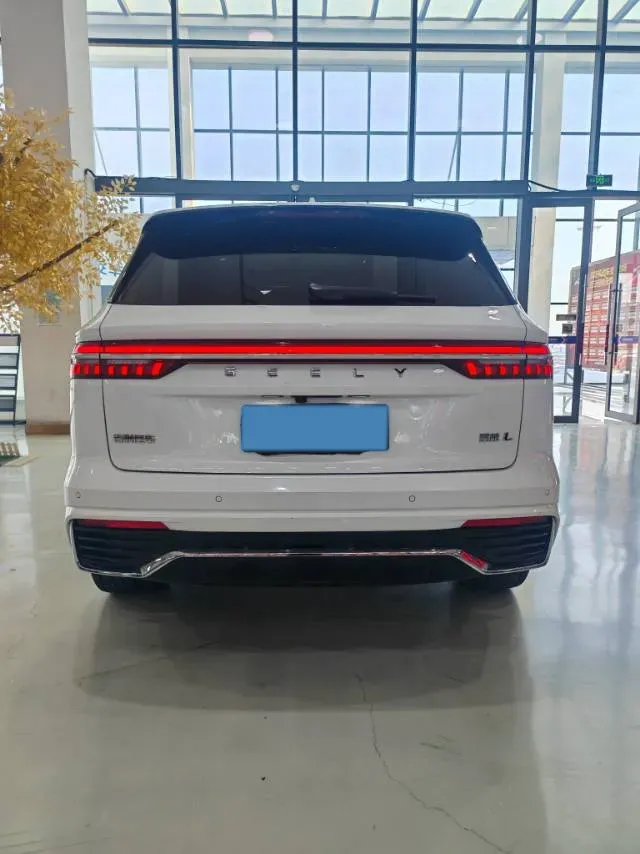 2024 Geely Monjaro 2.0T 238HP L4 8AT,autocango,china used car exporter,china ev exporter,chinese used car exporter,chinese used ev exporter