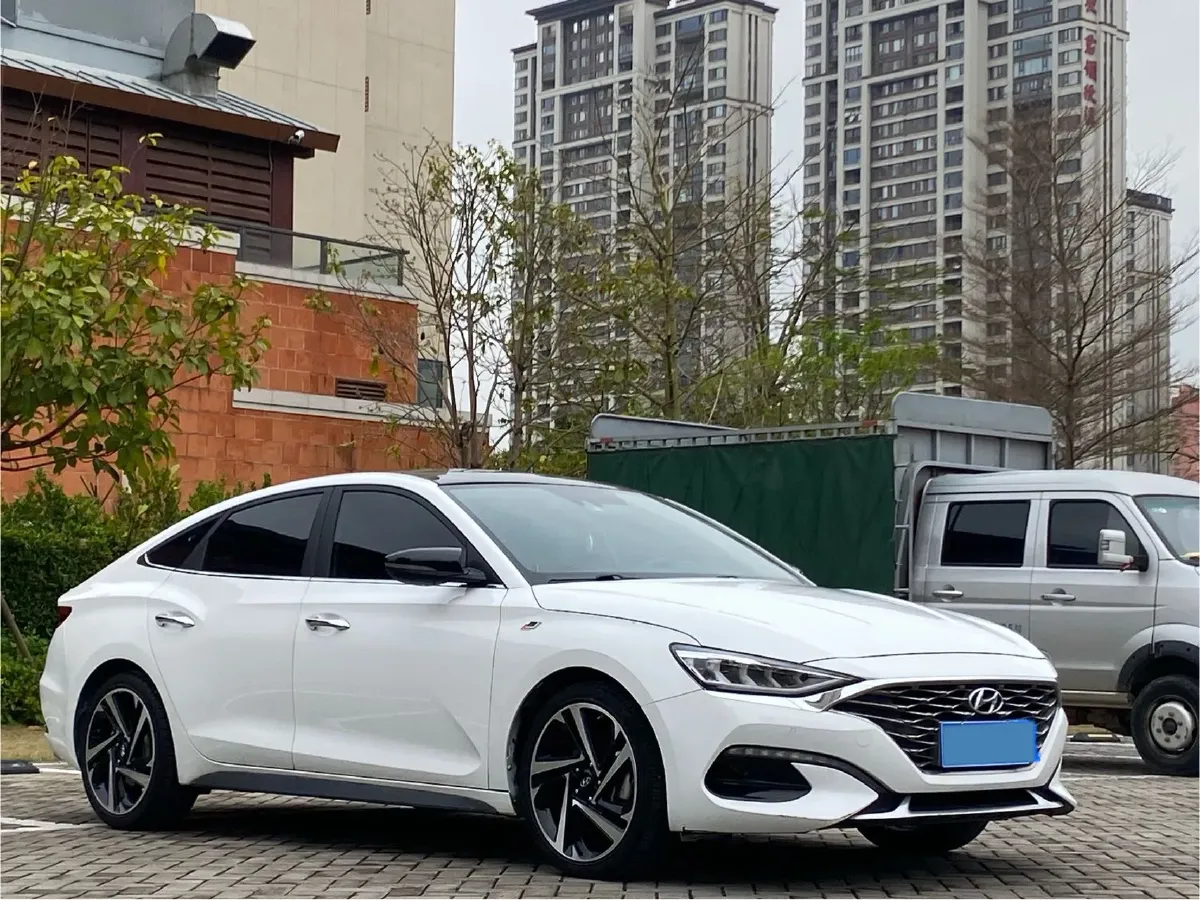 2019 Hyundai La Festa 1.6T 204HP L4 7DCT,autocango,china used car exporter,china ev exporter,chinese used car exporter,chinese used ev exporter
