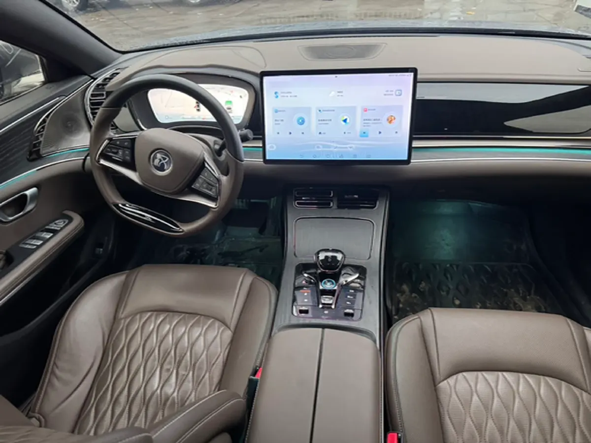 2023 BYD Han 1.5T 139HP L4 E-CVT PHEV 18.316KWH,autocango,china used car exporter,china ev exporter,chinese used car exporter,chinese used ev exporter