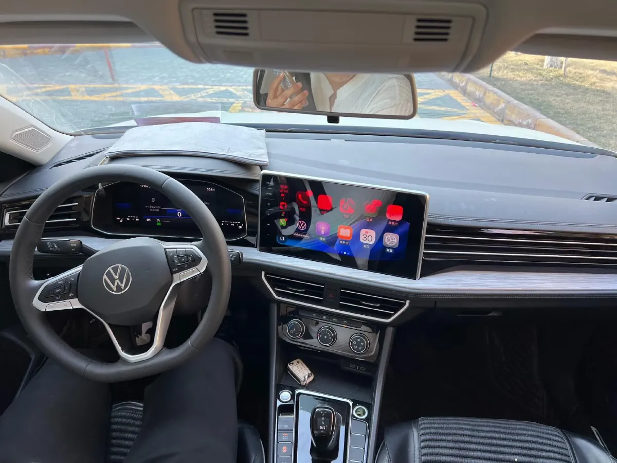 2023 Volkswagen Sagitar 1.5T 160HP L4 7DCT,autocango,china used car exporter,china ev exporter,chinese used car exporter,chinese used ev exporter