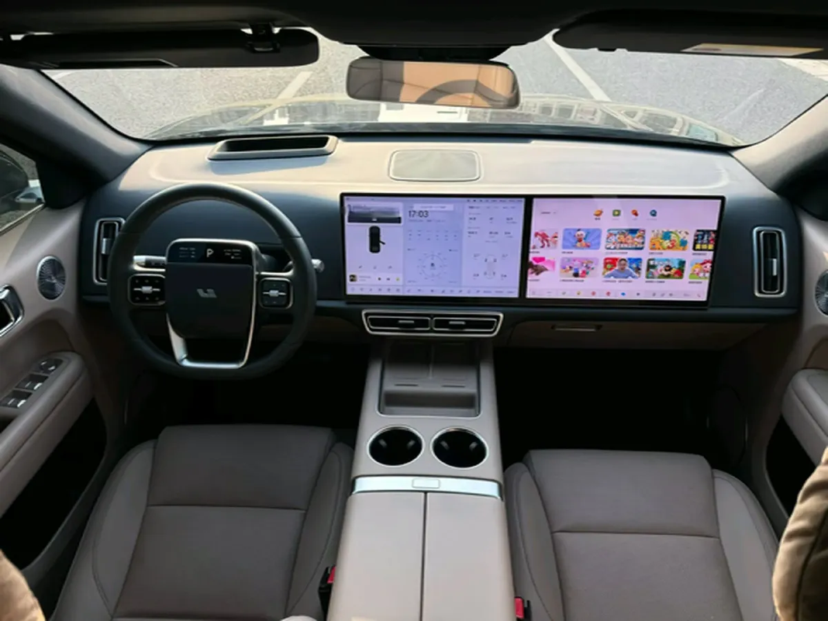 2025 Li L6 Range Extended 154HP L4 REEV,autocango,china used car exporter,china ev exporter,chinese used car exporter,chinese used ev exporter