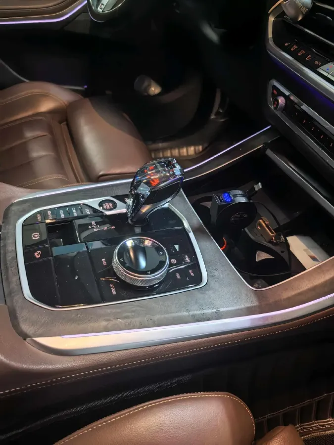 2021 BMW X5 3.0T 340HP L6 8AT,autocango,china used car exporter,china ev exporter,chinese used car exporter,chinese used ev exporter