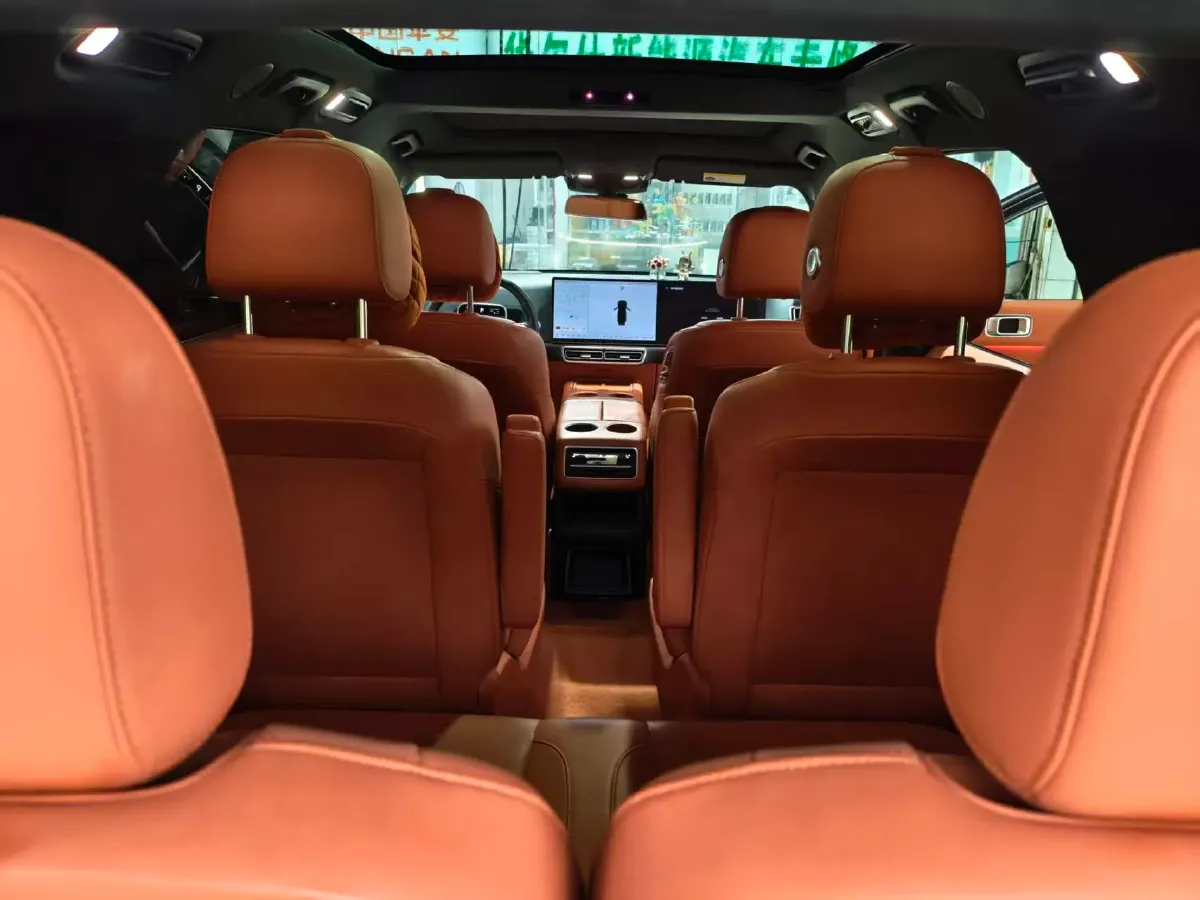 2023 Li L8 Range Extended 154HP REEV 40.9KWH,autocango,china used car exporter,china ev exporter,chinese used car exporter,chinese used ev exporter