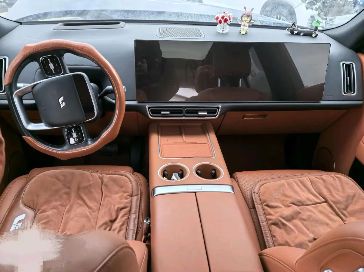 2023 Li L8 Range Extended 154HP REEV 40.9KWH,autocango,china used car exporter,china ev exporter,chinese used car exporter,chinese used ev exporter