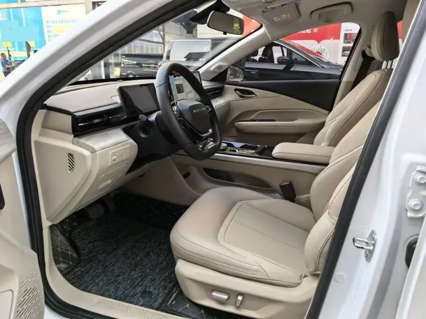 2023 WuLing XingGuang 1.5L 106HP L4 E-CVT PHEV 20.5KWH,autocango,china used car exporter,china ev exporter,chinese used car exporter,chinese used ev exporter