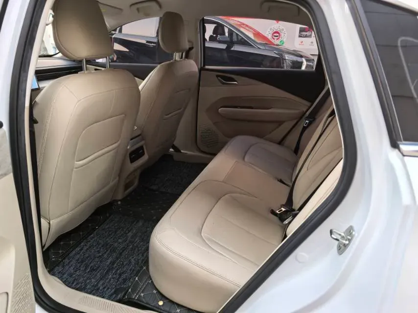 2023 WuLing XingGuang 1.5L 106HP L4 E-CVT PHEV 20.5KWH,autocango,china used car exporter,china ev exporter,chinese used car exporter,chinese used ev exporter