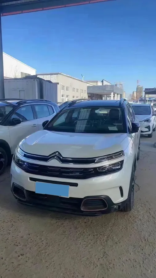 2022 Citroen C5 Aircross 1.6T 175HP L4 8AT,autocango,china used car exporter,china ev exporter,chinese used car exporter,chinese used ev exporter