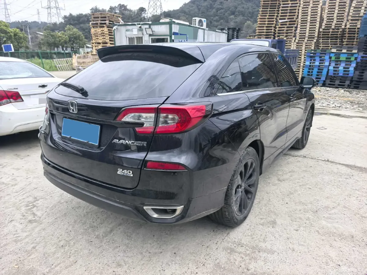 2019 Honda Avancier 1.5T 193HP L4 CVT,autocango,china used car exporter,china ev exporter,chinese used car exporter,chinese used ev exporter