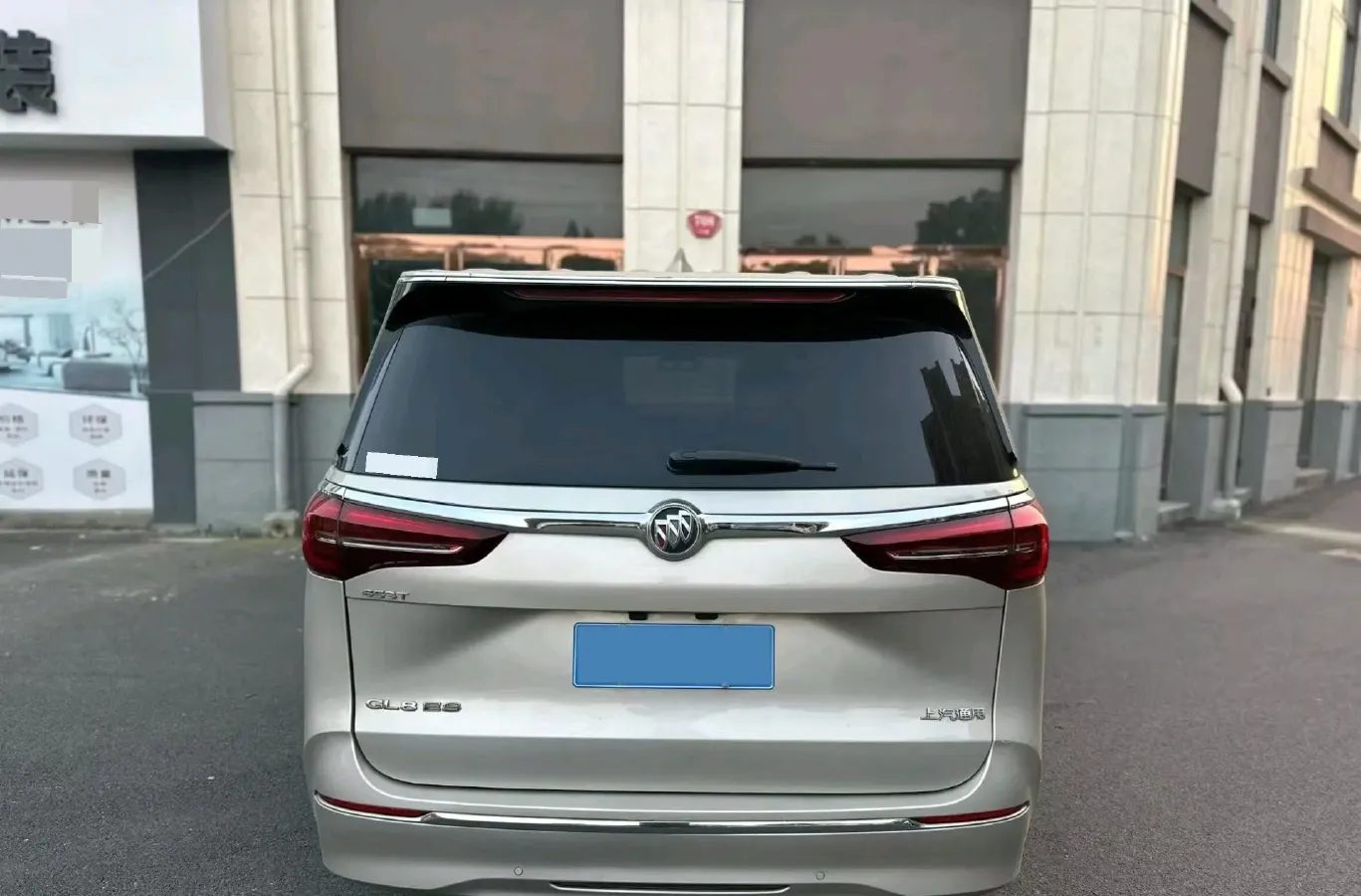 2021 Buick GL8 2.0T 237HP L4 9AT,autocango,china used car exporter,china ev exporter,chinese used car exporter,chinese used ev exporter