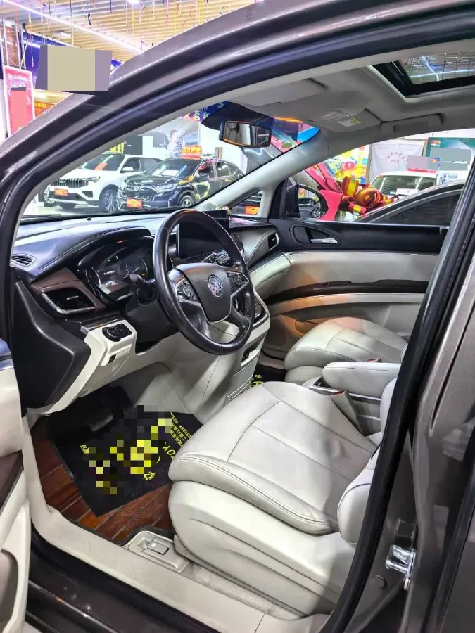2021 Buick GL8 2.0T 237HP L4 9AT,autocango,china used car exporter,china ev exporter,chinese used car exporter,chinese used ev exporter
