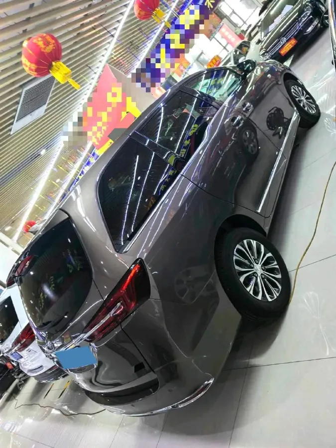 2021 Buick GL8 2.0T 237HP L4 9AT,autocango,china used car exporter,china ev exporter,chinese used car exporter,chinese used ev exporter