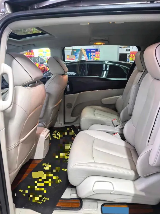 2021 Buick GL8 2.0T 237HP L4 9AT,autocango,china used car exporter,china ev exporter,chinese used car exporter,chinese used ev exporter