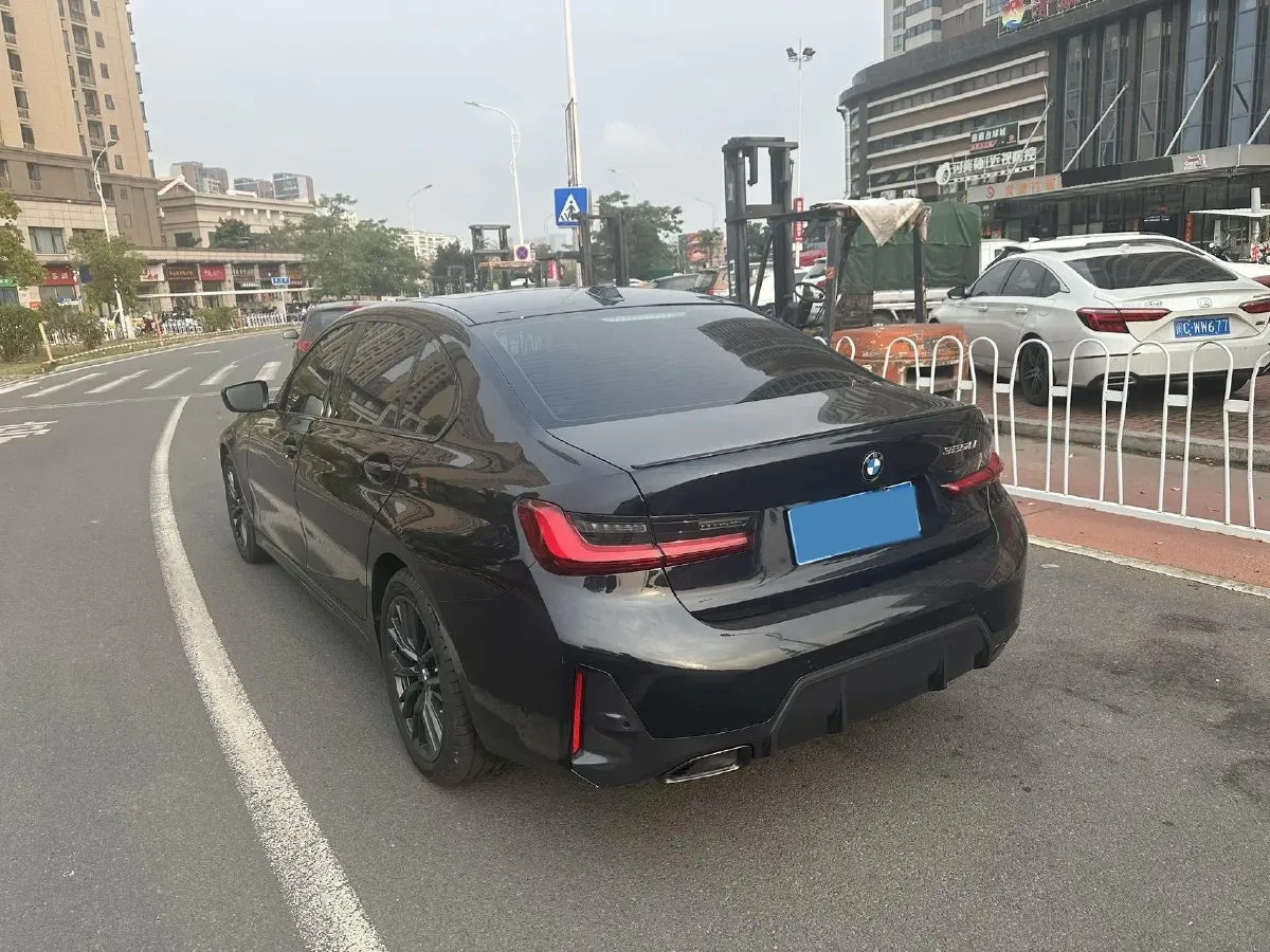 2023 BMW 3 Series 2.0T 184HP L4 8AT,autocango,china used car exporter,china ev exporter,chinese used car exporter,chinese used ev exporter
