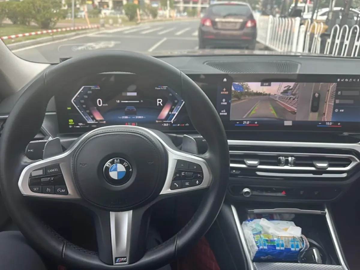 2023 BMW 3 Series 2.0T 184HP L4 8AT,autocango,china used car exporter,china ev exporter,chinese used car exporter,chinese used ev exporter