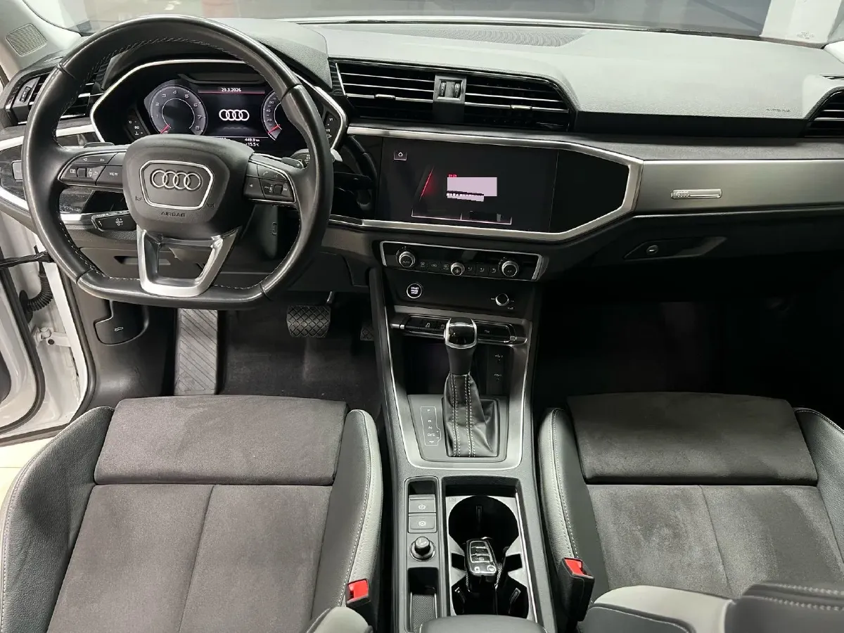 2022 Audi Q3 1.4T 150HP L4 7DCT,autocango,china used car exporter,china ev exporter,chinese used car exporter,chinese used ev exporter