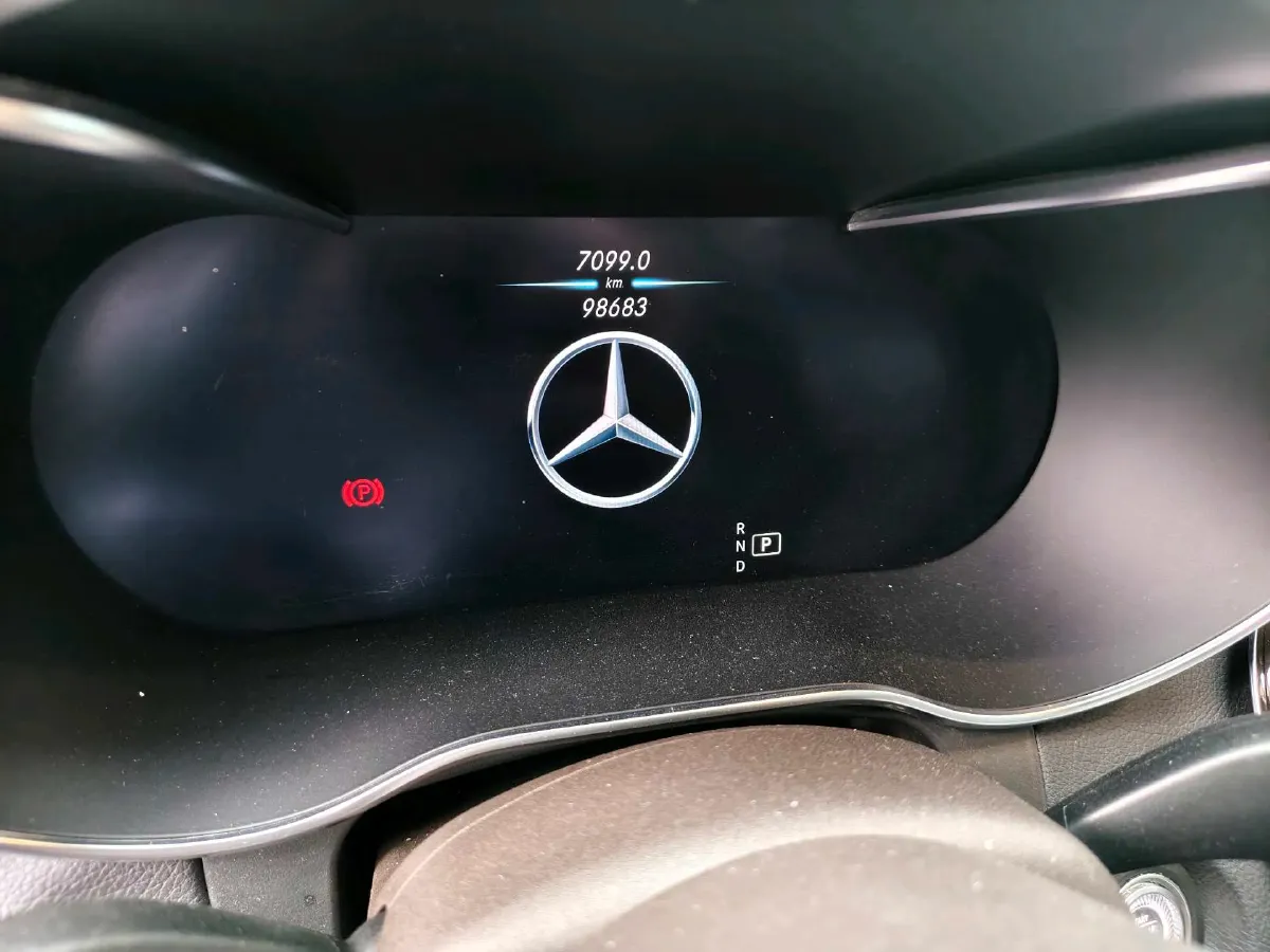 2020 Mercedes-Benz GLC Class 2.0T 197HP L4 9AT,autocango,china used car exporter,china ev exporter,chinese used car exporter,chinese used ev exporter