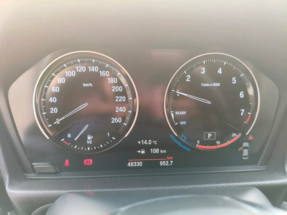 2022 BMW 1 Series 1.5T 140HP L3 7DCT,autocango,china used car exporter,china ev exporter,chinese used car exporter,chinese used ev exporter