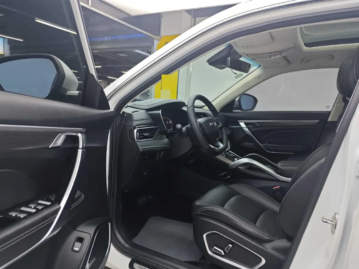 2020 Geely Azkarra 1.8T 184HP L4 7DCT,autocango,china used car exporter,china ev exporter,chinese used car exporter,chinese used ev exporter