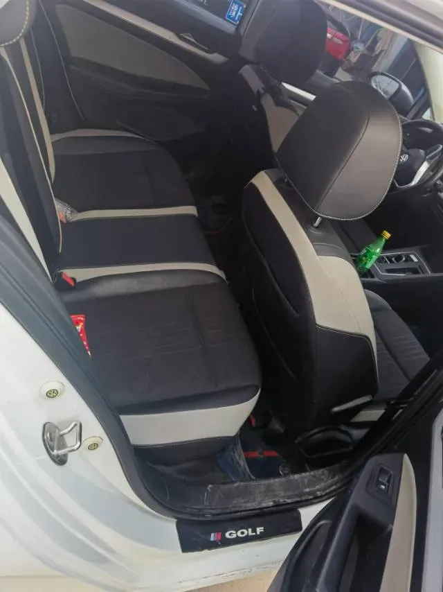 2021 Volkswagen Golf 1.2T 116HP L4 7DCT,autocango,china used car exporter,china ev exporter,chinese used car exporter,chinese used ev exporter