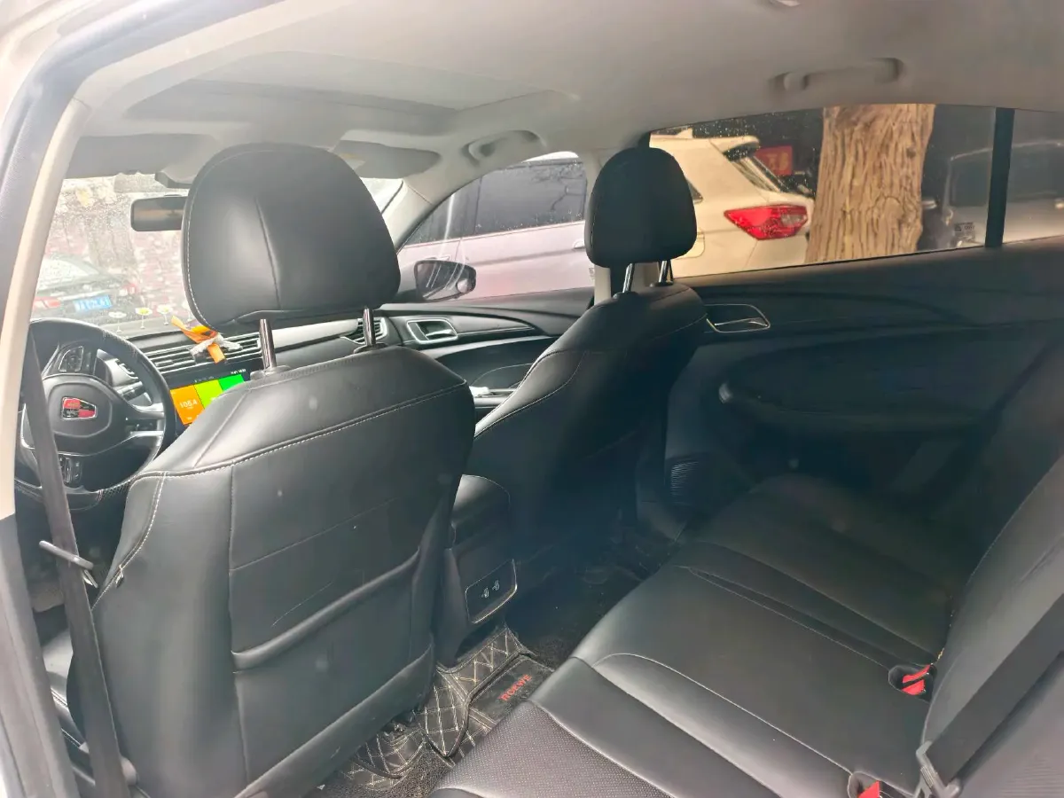 2019 Roewe i5 1.5L 120HP L4 CVT,autocango,china used car exporter,china ev exporter,chinese used car exporter,chinese used ev exporter