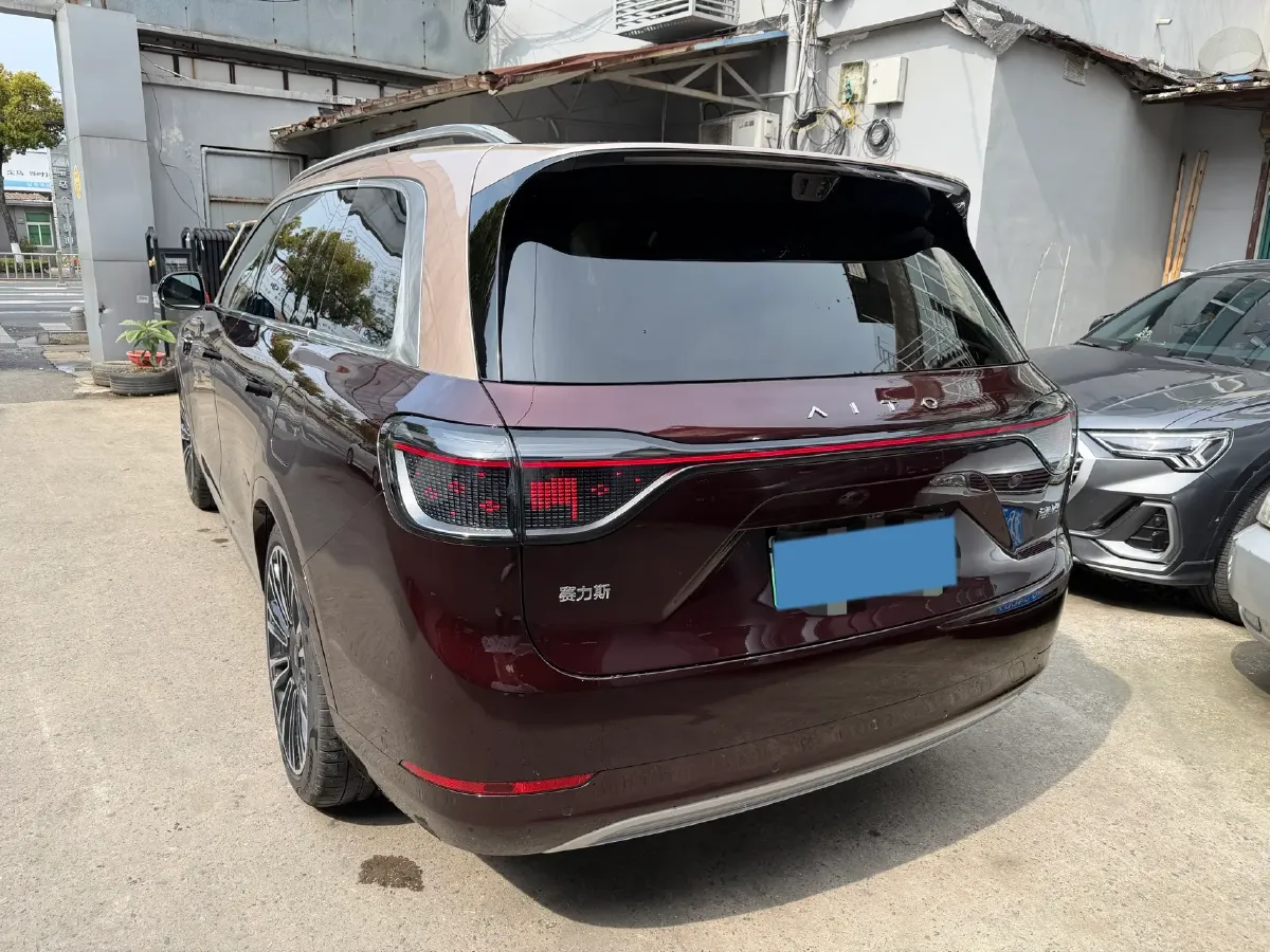 2025 AITO AITO M9 REEV 160HP REEV 52KWH,autocango,china used car exporter,china ev exporter,chinese used car exporter,chinese used ev exporter