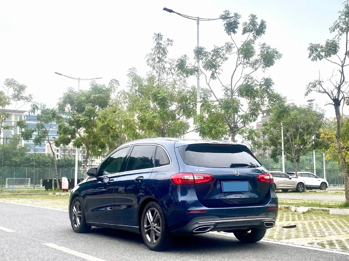 2020 Mercedes-Benz B Class 1.3T 136HP L4 7DCT,autocango,china used car exporter,china ev exporter,chinese used car exporter,chinese used ev exporter