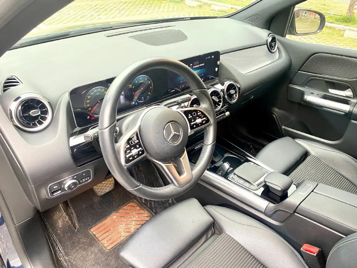 2020 Mercedes-Benz B Class 1.3T 136HP L4 7DCT,autocango,china used car exporter,china ev exporter,chinese used car exporter,chinese used ev exporter