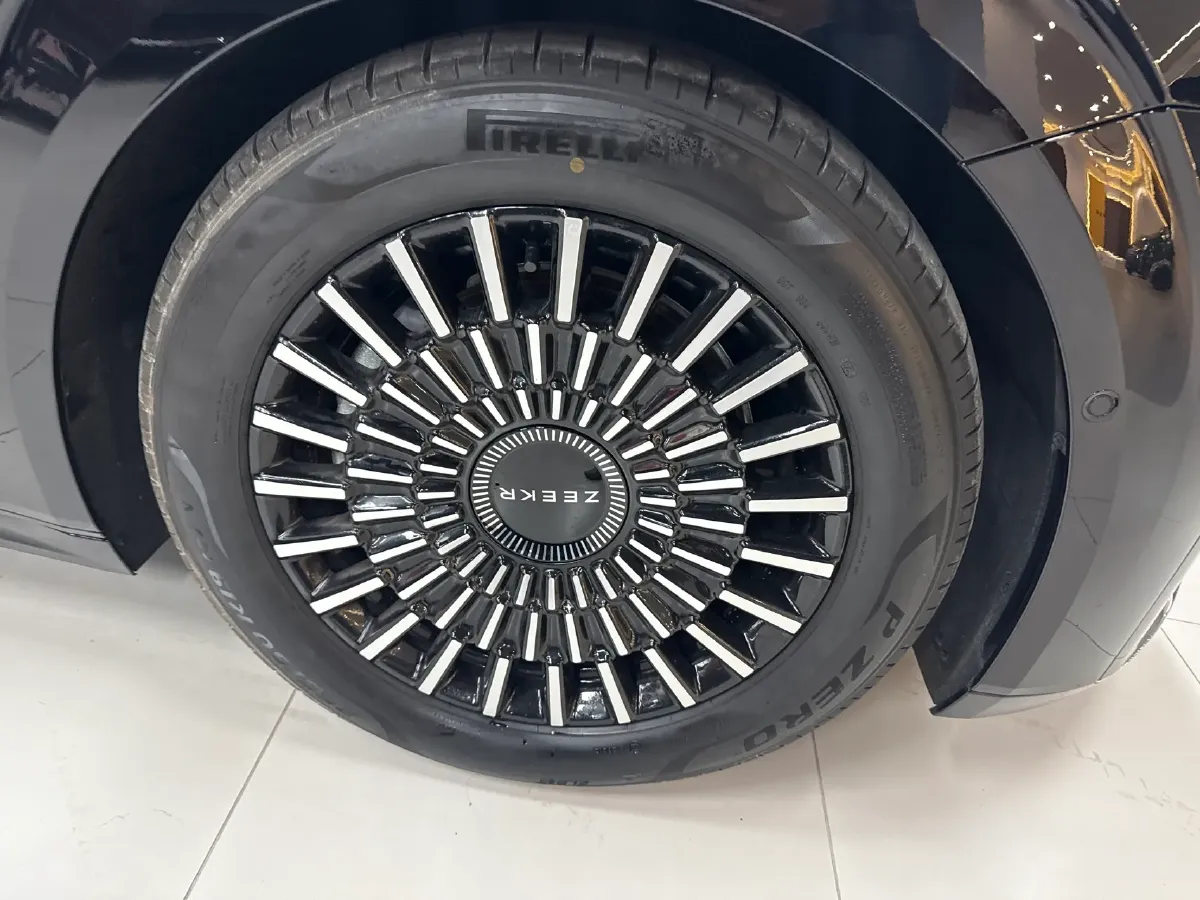 2024 Zeekr 009 BEV 108KWH,autocango,china used car exporter,china ev exporter,chinese used car exporter,chinese used ev exporter