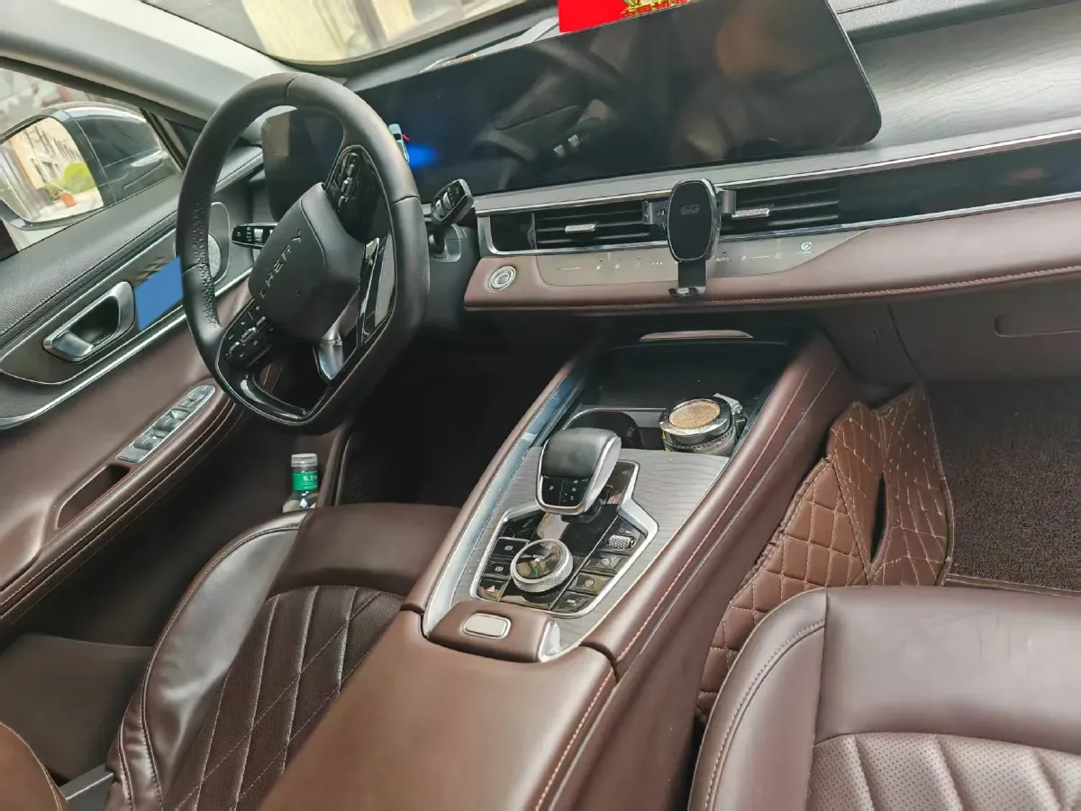 2022 Chery Tiggo 8 PRO 2.0T 254HP L4 7DCT,autocango,china used car exporter,china ev exporter,chinese used car exporter,chinese used ev exporter