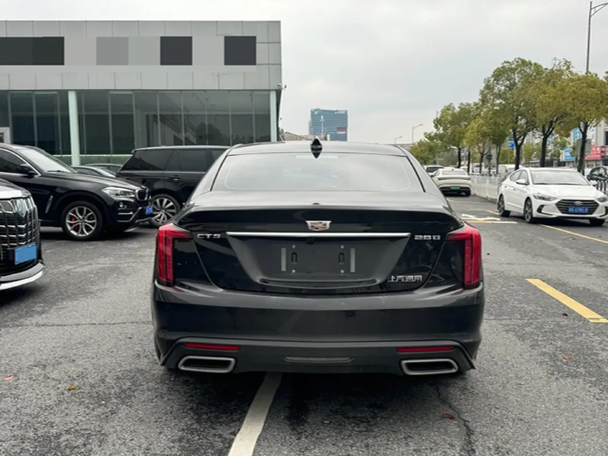 2025 Cadillac CT5 2.0T 237HP L4 10AT,autocango,china used car exporter,china ev exporter,chinese used car exporter,chinese used ev exporter