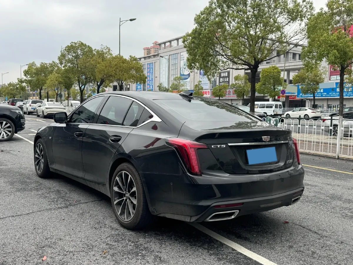 2025 Cadillac CT5 2.0T 237HP L4 10AT,autocango,china used car exporter,china ev exporter,chinese used car exporter,chinese used ev exporter
