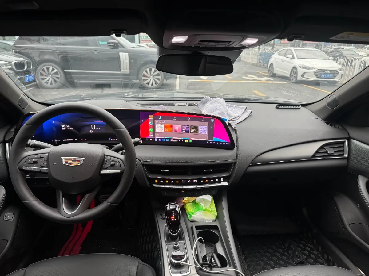 2025 Cadillac CT5 2.0T 237HP L4 10AT,autocango,china used car exporter,china ev exporter,chinese used car exporter,chinese used ev exporter