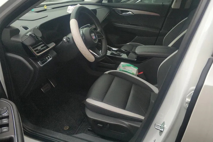 2024 Buick EnvisionS 2.0T 237HP L4 9AT,autocango,china used car exporter,china ev exporter,chinese used car exporter,chinese used ev exporter