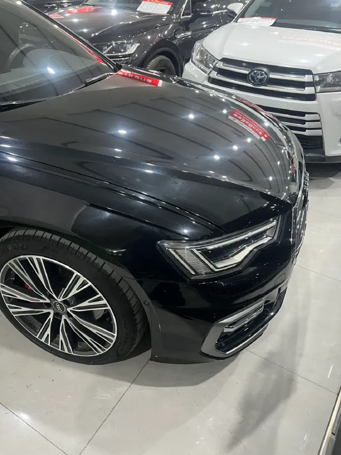 2024 Audi A6L 2.0T 245HP L4 7DCT,autocango,china used car exporter,china ev exporter,chinese used car exporter,chinese used ev exporter