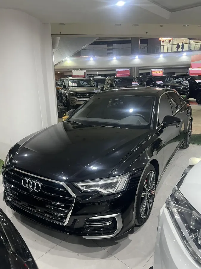2024 Audi A6L 2.0T 245HP L4 7DCT,autocango,china used car exporter,china ev exporter,chinese used car exporter,chinese used ev exporter