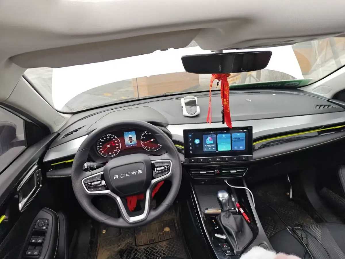 2021 Roewe i5 1.5L 120HP L4 CVT,autocango,china used car exporter,china ev exporter,chinese used car exporter,chinese used ev exporter