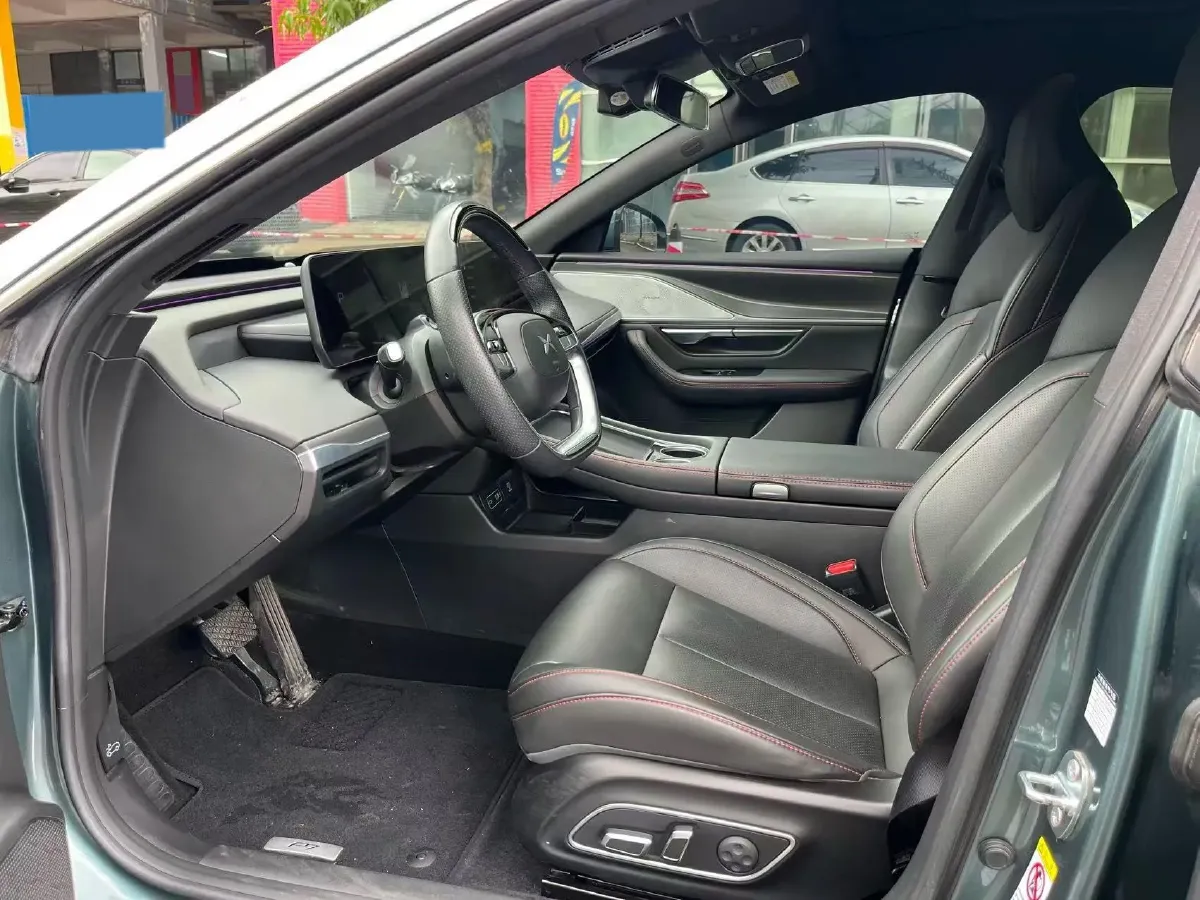 2023 Xpeng P7 BEV 86.2KWH,autocango,china used car exporter,china ev exporter,chinese used car exporter,chinese used ev exporter