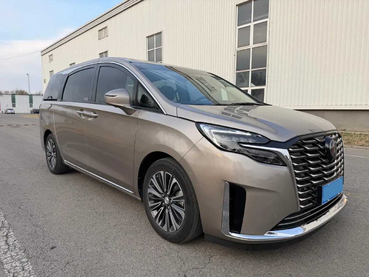 2023 Buick GL8 2.0T 237HP L4 9AT,autocango,china used car exporter,china ev exporter,chinese used car exporter,chinese used ev exporter