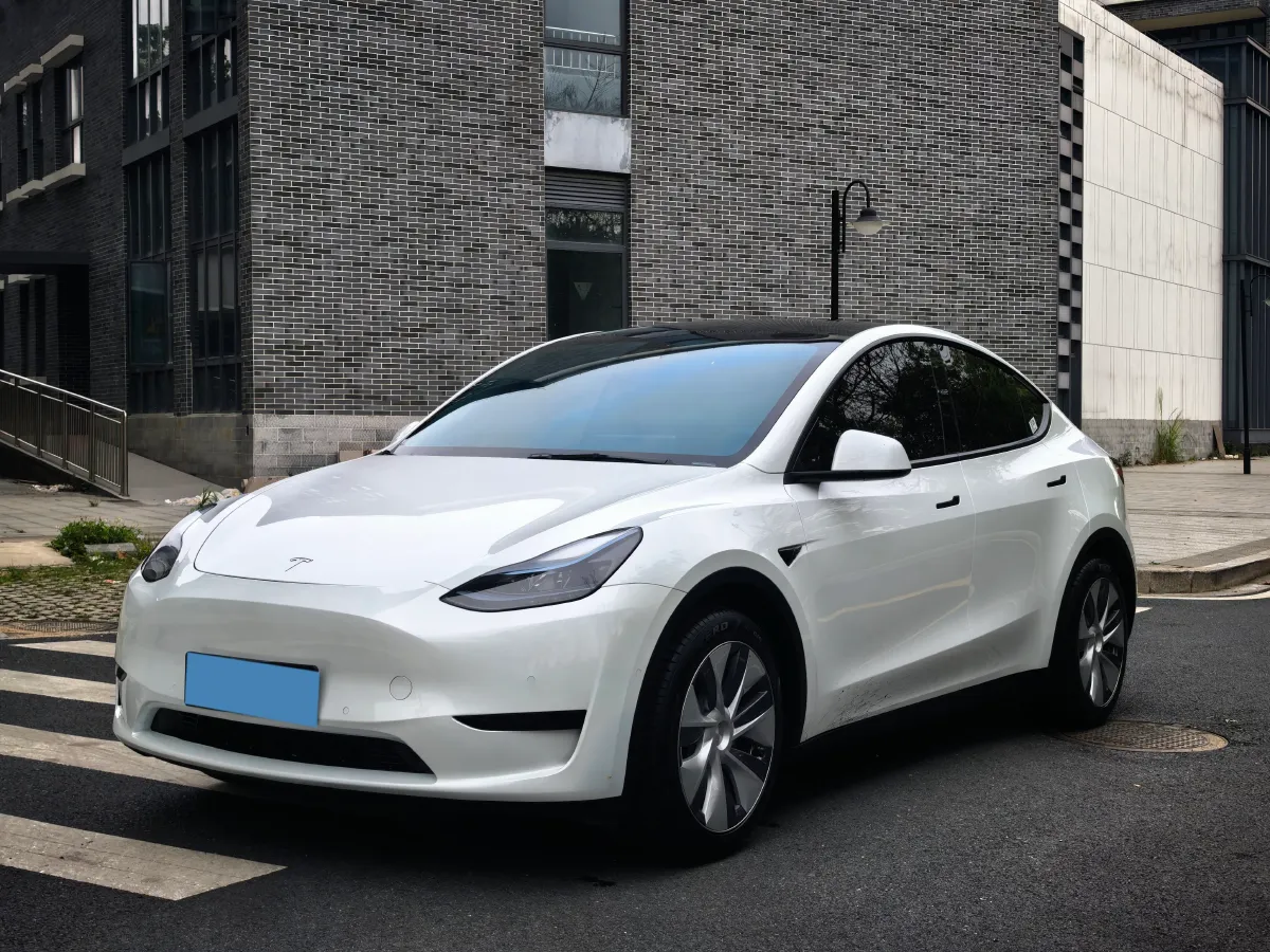2022 Tesla Model Y BEV 60KWH,autocango,china used car exporter,china ev exporter,chinese used car exporter,chinese used ev exporter
