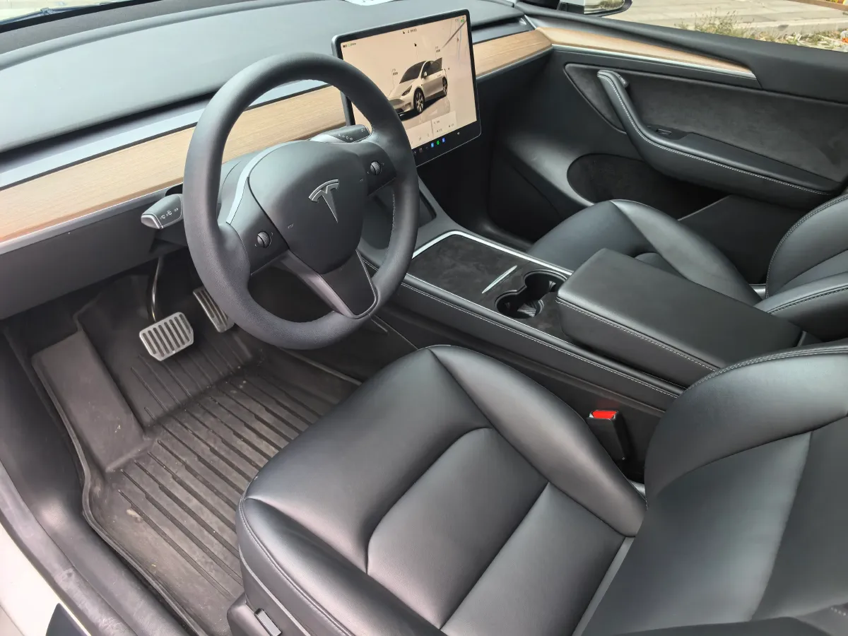 2022 Tesla Model Y BEV 60KWH,autocango,china used car exporter,china ev exporter,chinese used car exporter,chinese used ev exporter