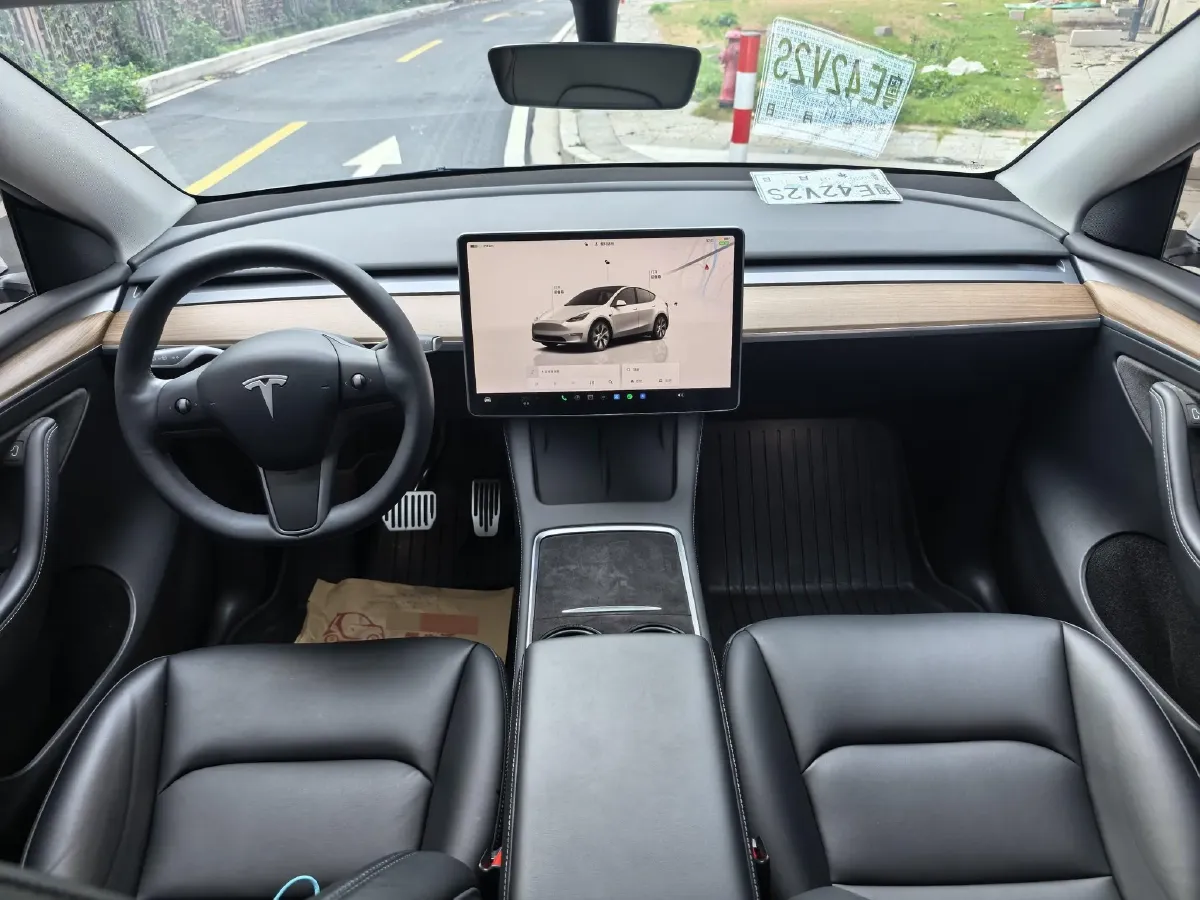 2022 Tesla Model Y BEV 60KWH,autocango,china used car exporter,china ev exporter,chinese used car exporter,chinese used ev exporter